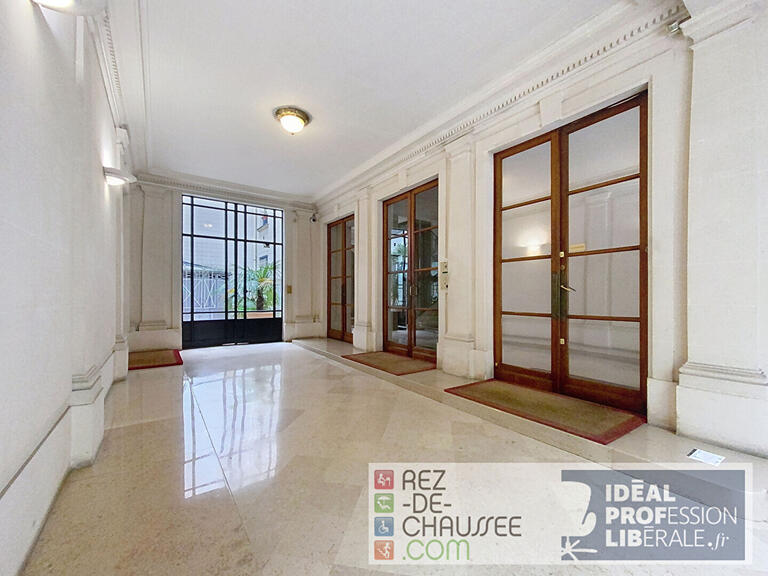 Appartement Paris 17e - 2 chambres - 138m²
