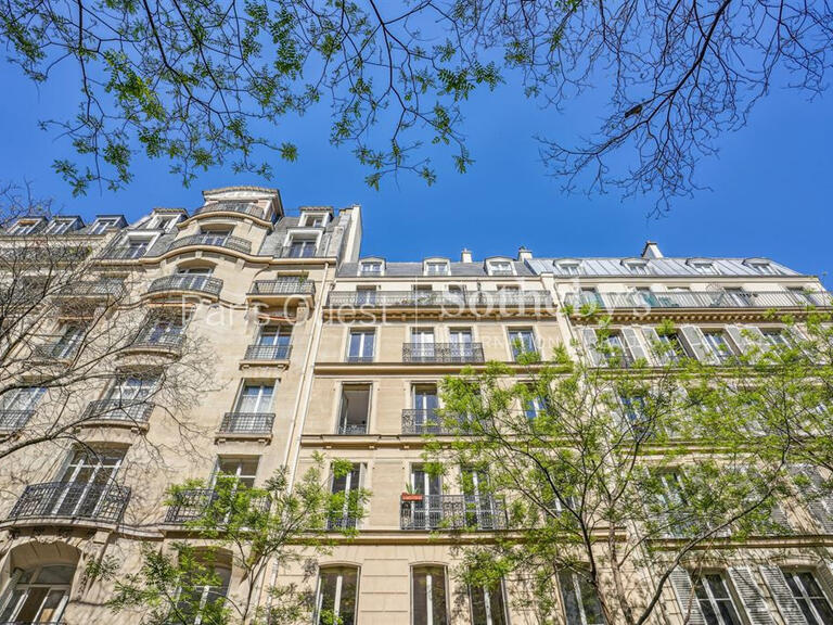 Appartement Paris 17e - 2 chambres - 81m²