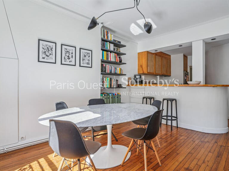 Appartement Paris 17e - 2 chambres - 81m²