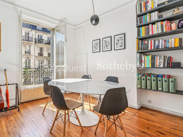 Appartement Paris 17e - 2 chambres - 81m²