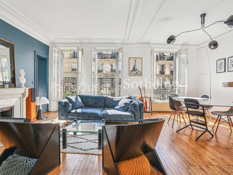 Appartement Paris 17e - 2 chambres - 81m²