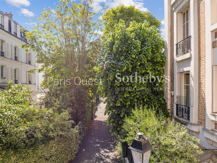 Apartment Paris 17e