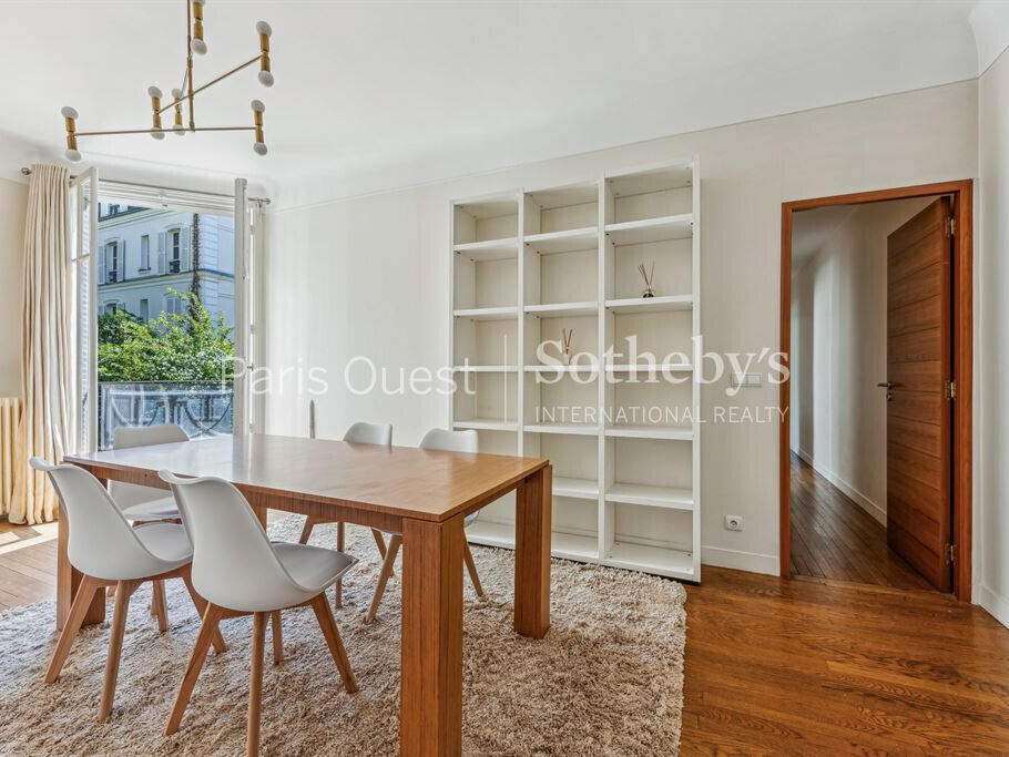 Apartment Paris 17e