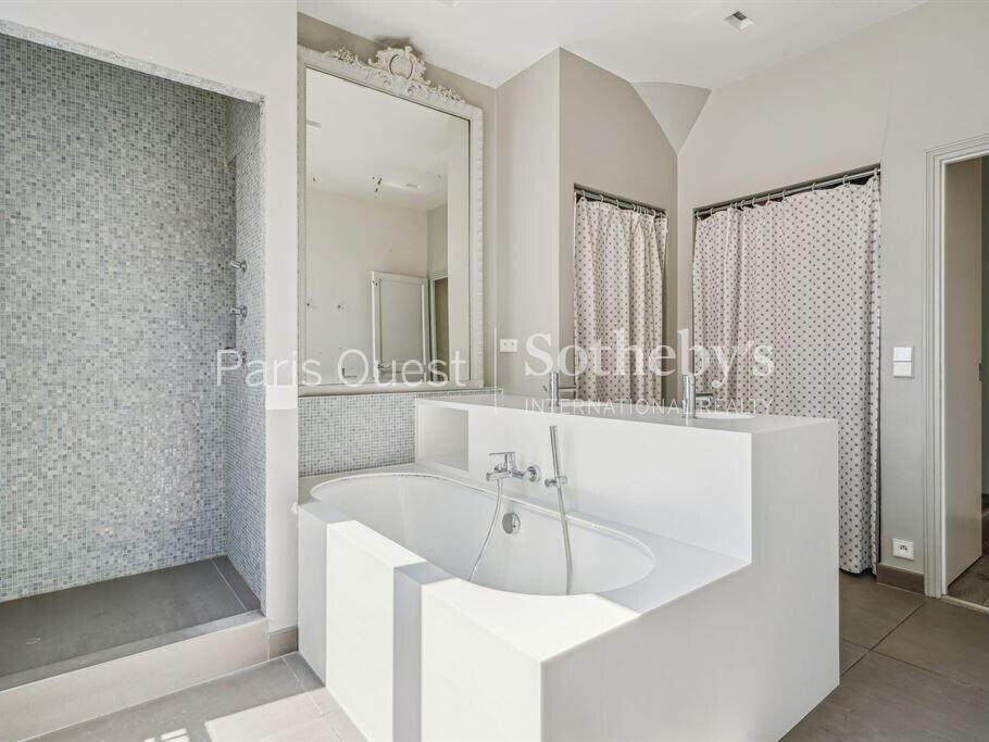 Apartment Paris 17e
