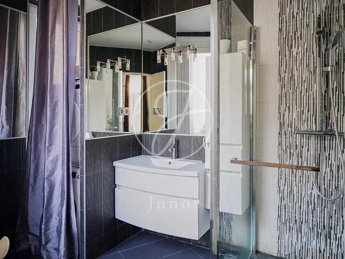 Apartment Paris 17e