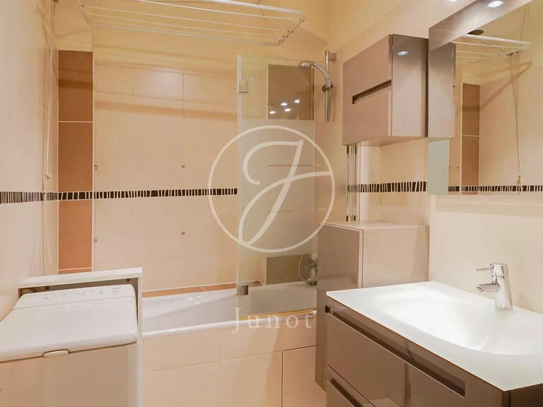 Appartement Paris 17e - 2 chambres - 89m²