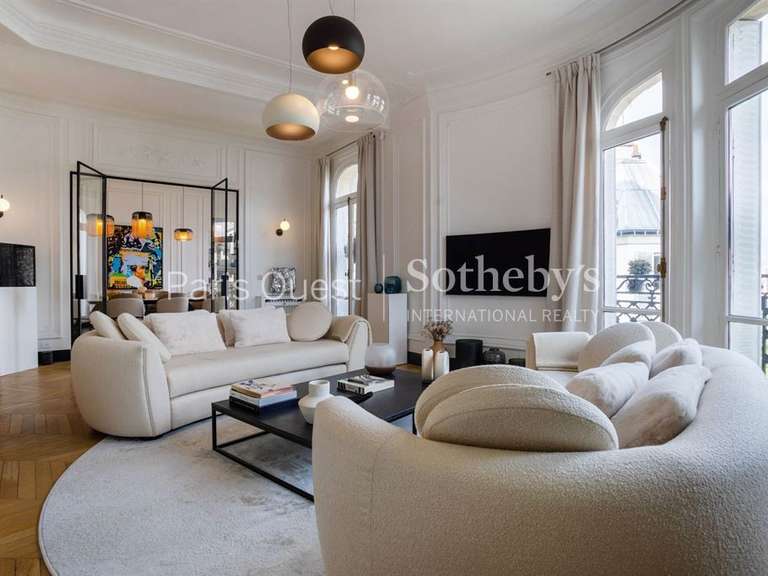 Appartement Paris 17e - 3 chambres - 193m²