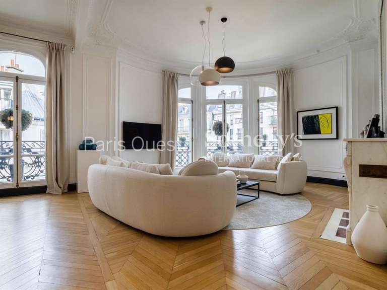 Appartement Paris 17e - 3 chambres - 193m²