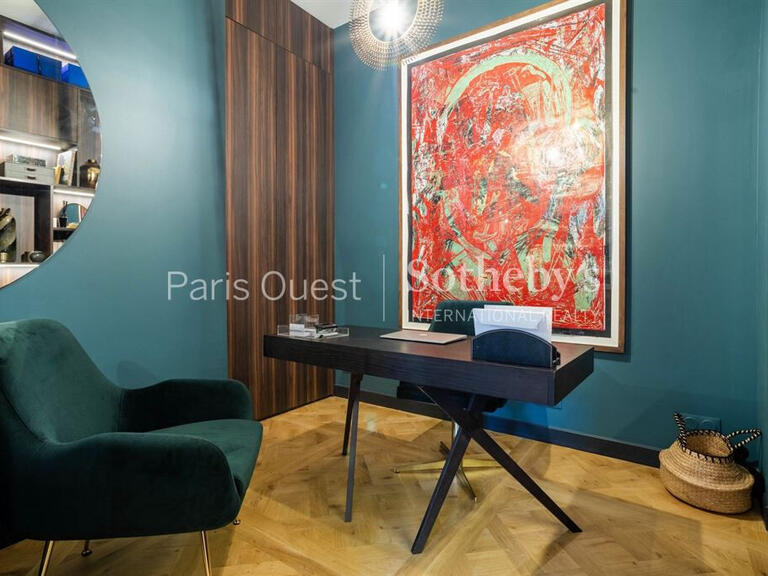 Appartement Paris 17e - 3 chambres - 193m²
