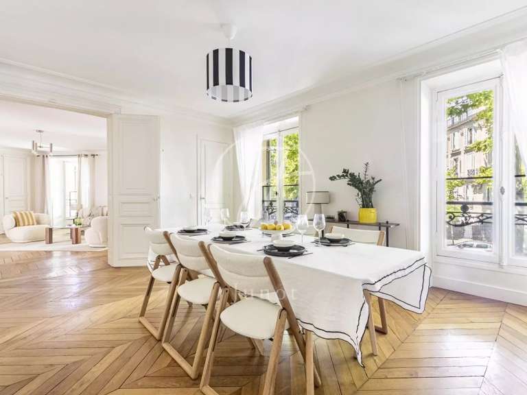Apartment Paris 17e - 4 bedrooms - 181m²