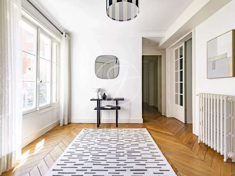 Apartment Paris 17e - 4 bedrooms - 181m²