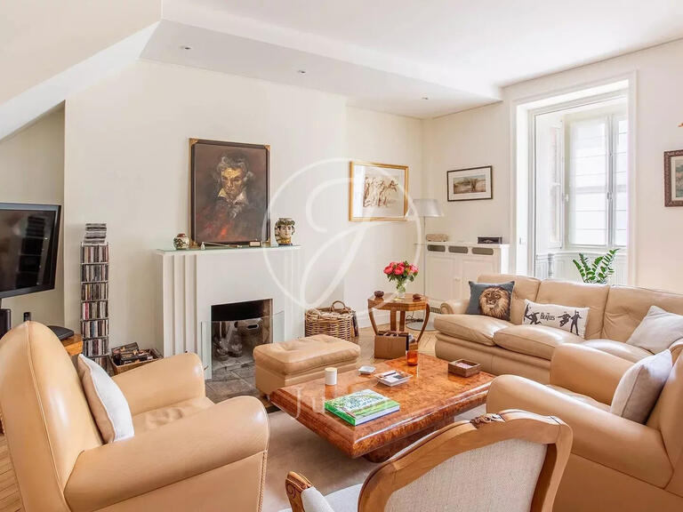 Apartment Paris 17e - 2 bedrooms - 173m²