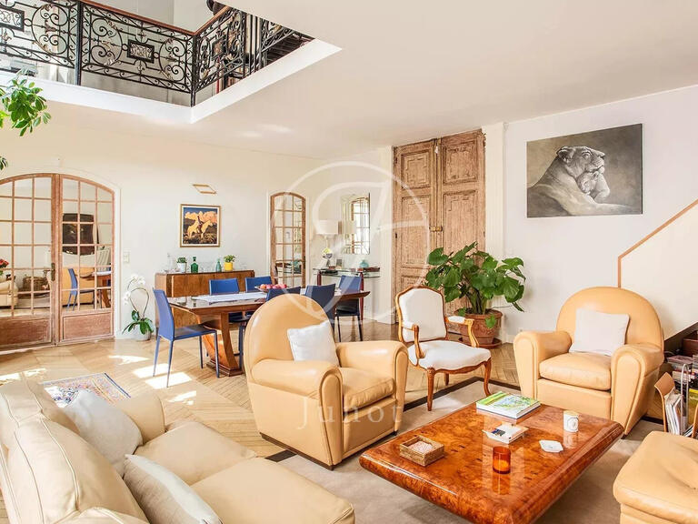 Apartment Paris 17e - 2 bedrooms - 173m²