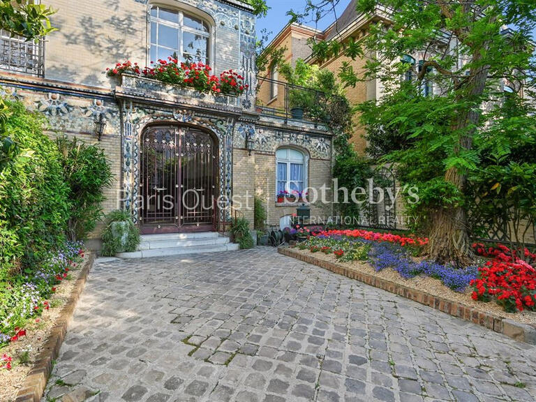 Apartment Paris 17e - 4 bedrooms - 126m²