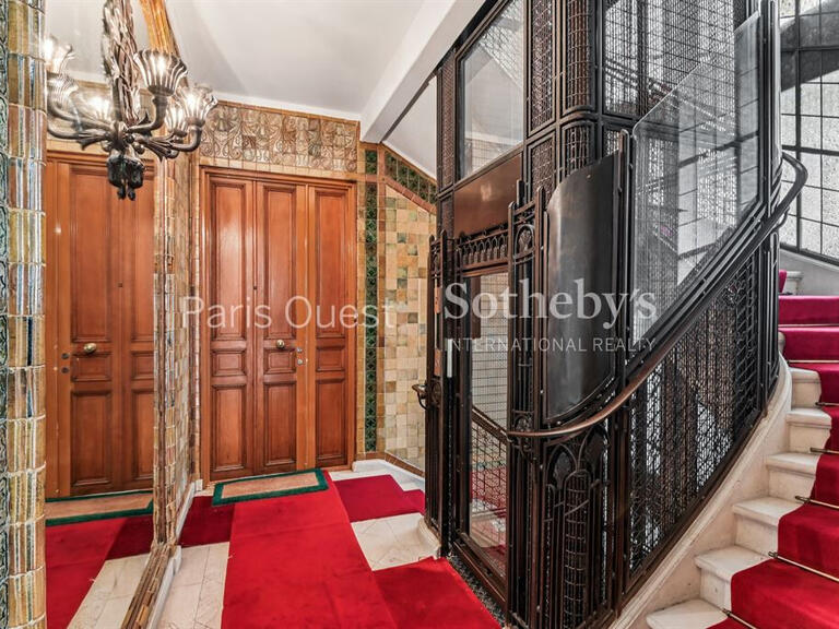 Apartment Paris 17e - 4 bedrooms - 126m²