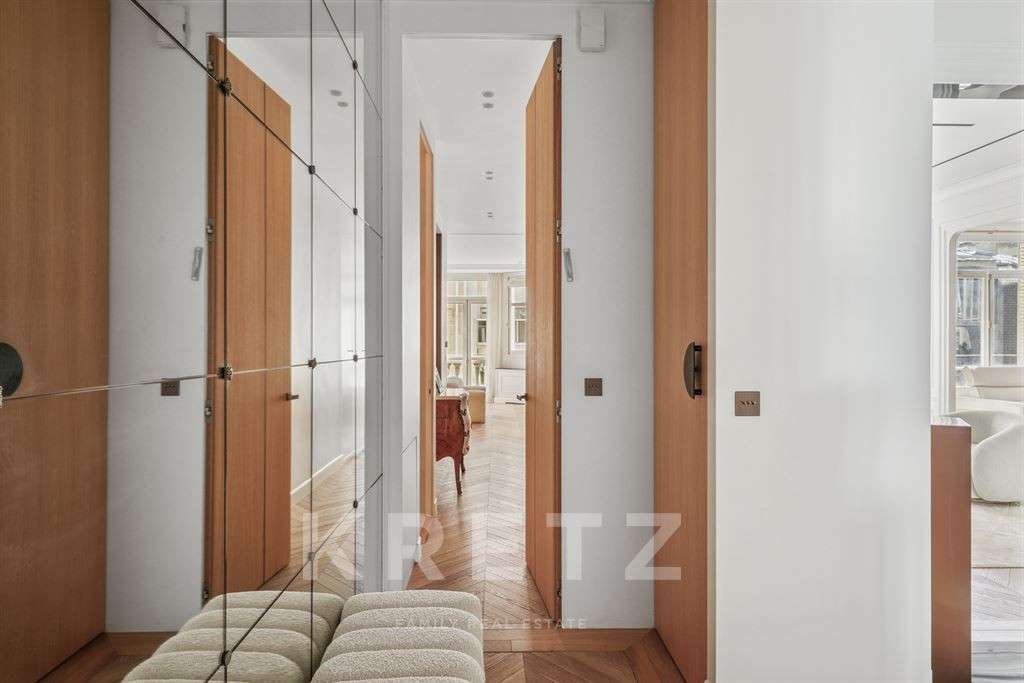 Apartment Paris 17e