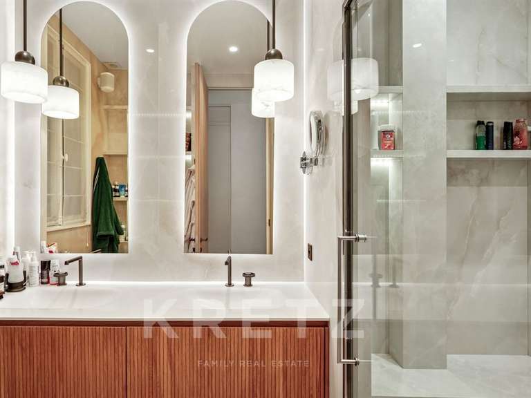 Apartment Paris 17e - 3 bedrooms - 171m²