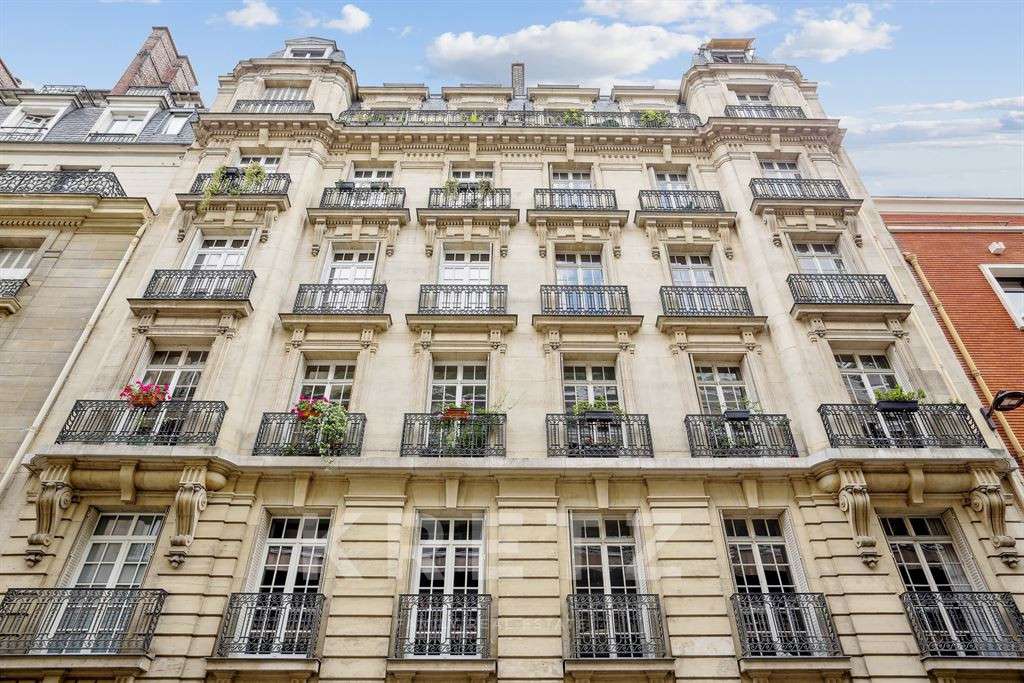Apartment Paris 17e