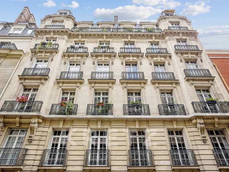 Appartement Paris 17e - 4 chambres - 139m²