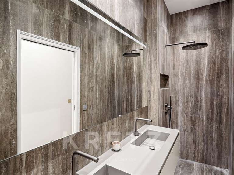 Appartement Paris 17e - 4 chambres - 139m²