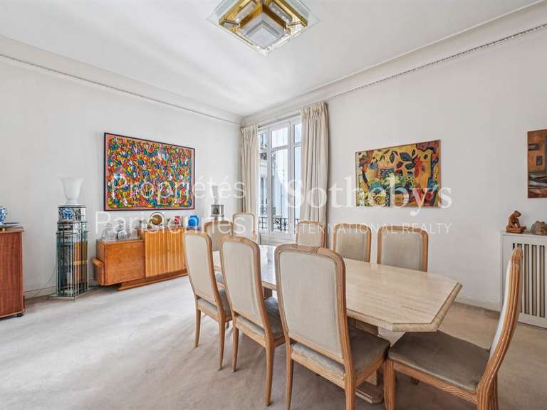 Apartment Paris 17e - 3 bedrooms - 164m²