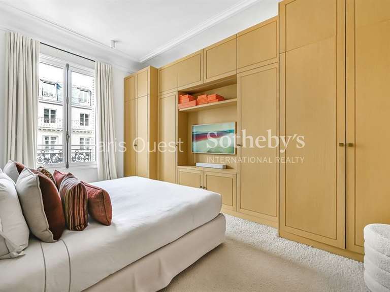 Appartement Paris 17e - 3 chambres - 142m²