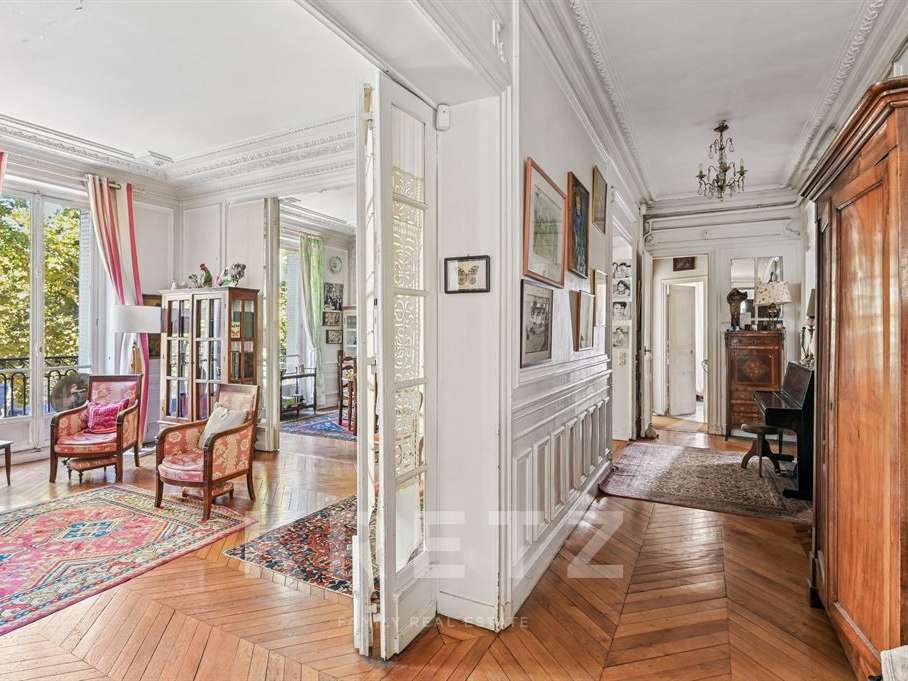 Apartment Paris 17e