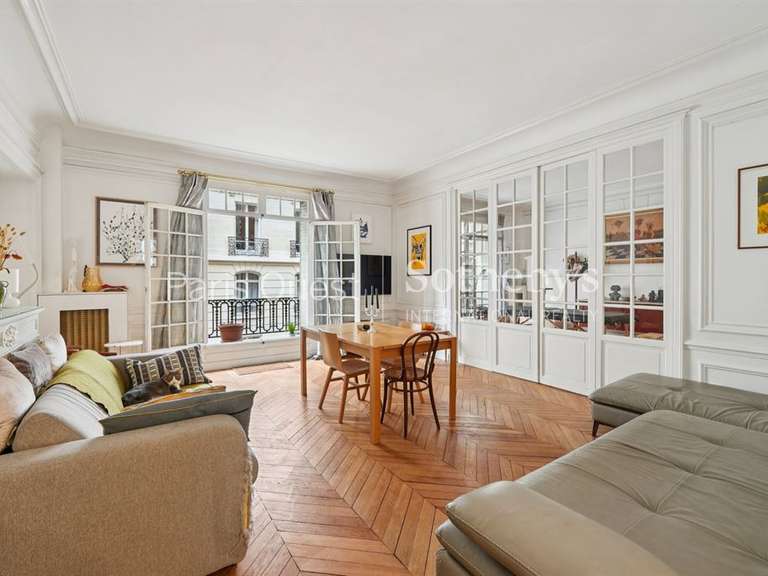 Appartement Paris 17e - 4 chambres - 187m²