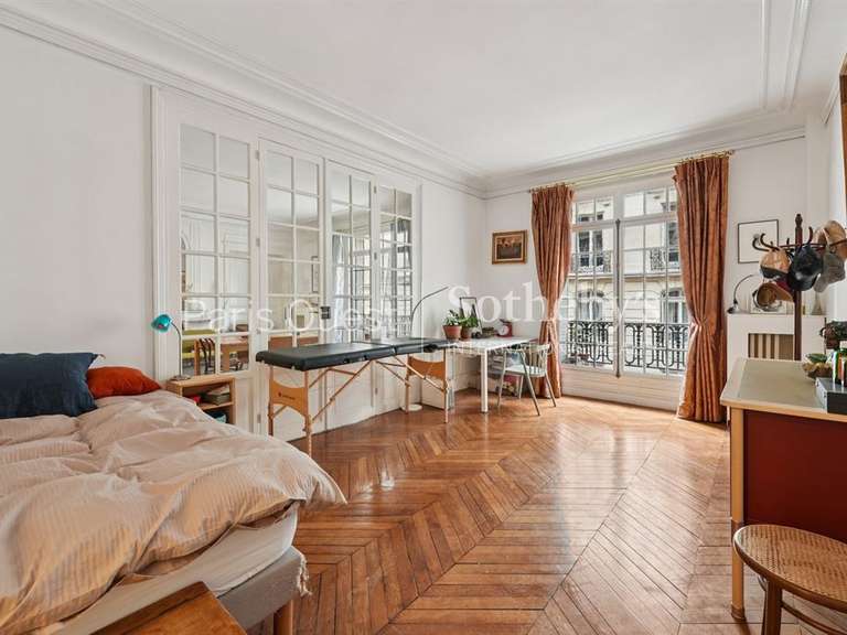 Appartement Paris 17e - 4 chambres - 187m²