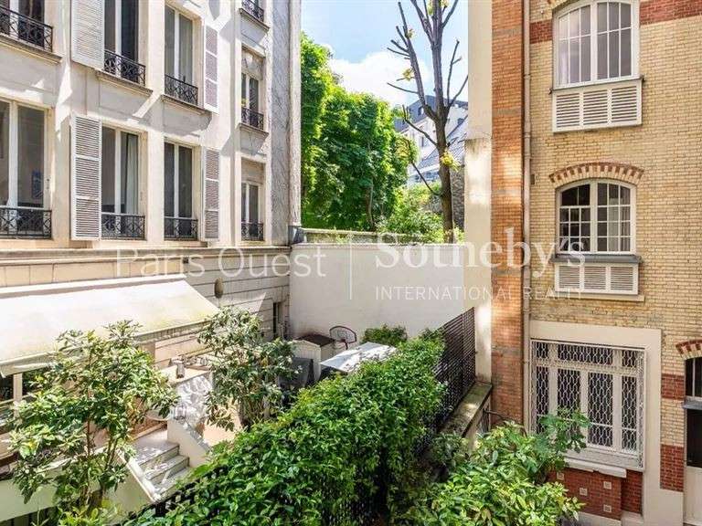 Apartment Paris 17e - 4 bedrooms - 187m²
