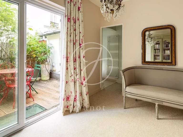 Appartement Paris 17e - 3 chambres - 107m²