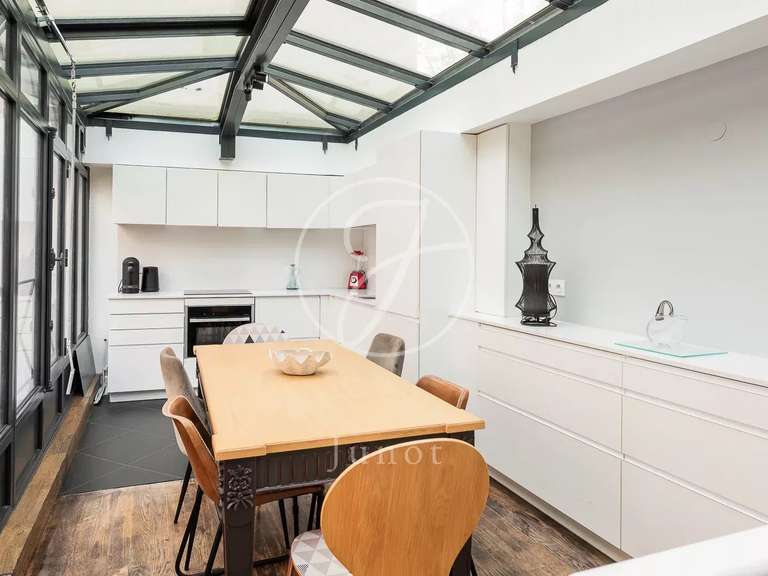 Appartement Paris 17e - 3 chambres - 107m²