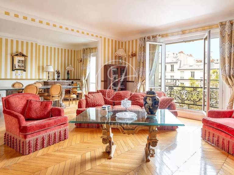 Apartment Paris 17e - 3 bedrooms - 152m²