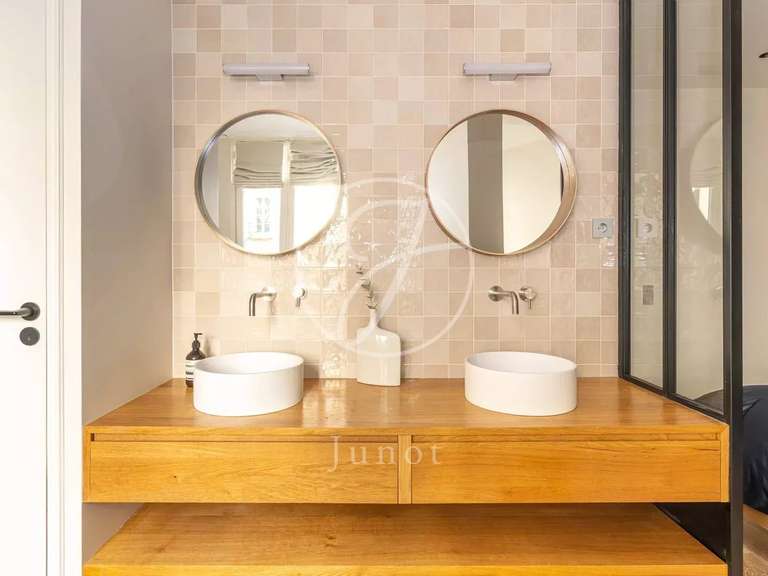 Apartment Paris 17e - 2 bedrooms - 129m²