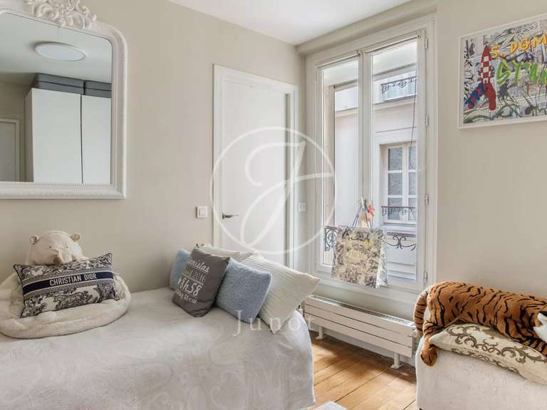 Appartement Paris 17e - 2 chambres - 71m²