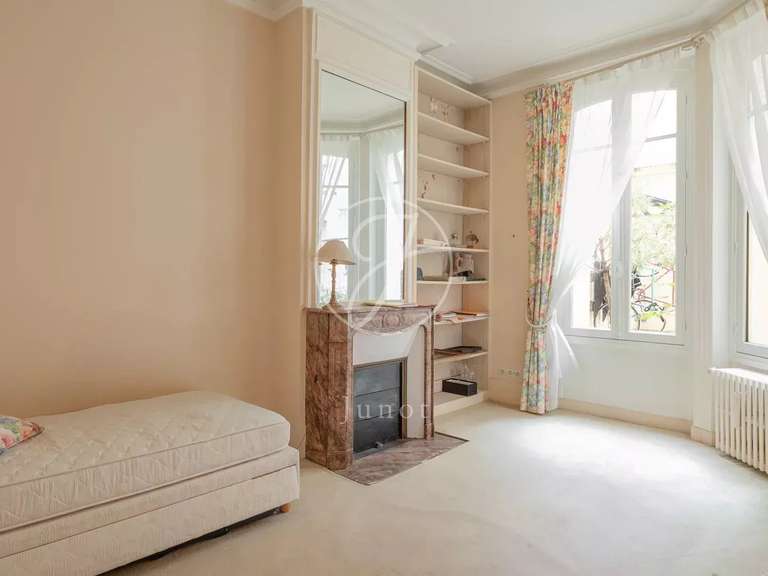 Apartment Paris 17e - 2 bedrooms - 134m²