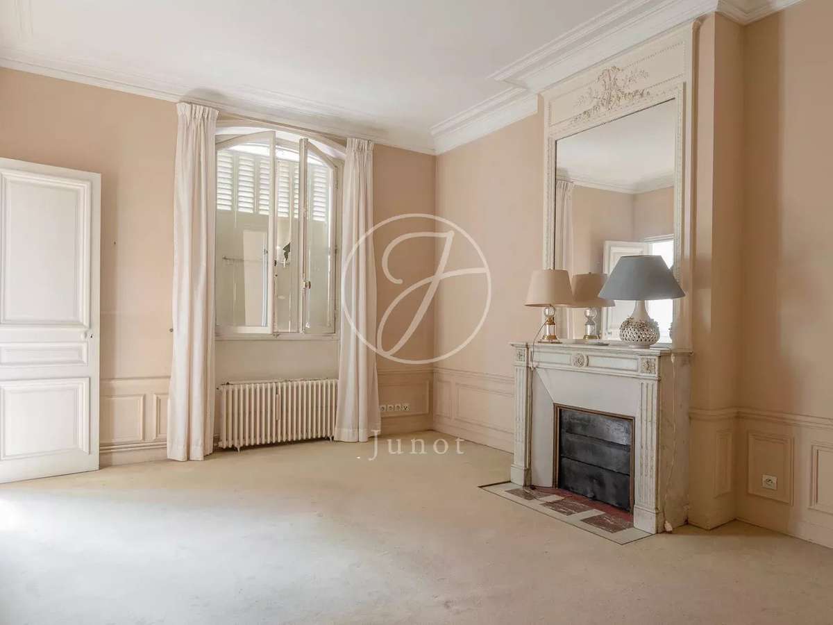 Apartment Paris 17e