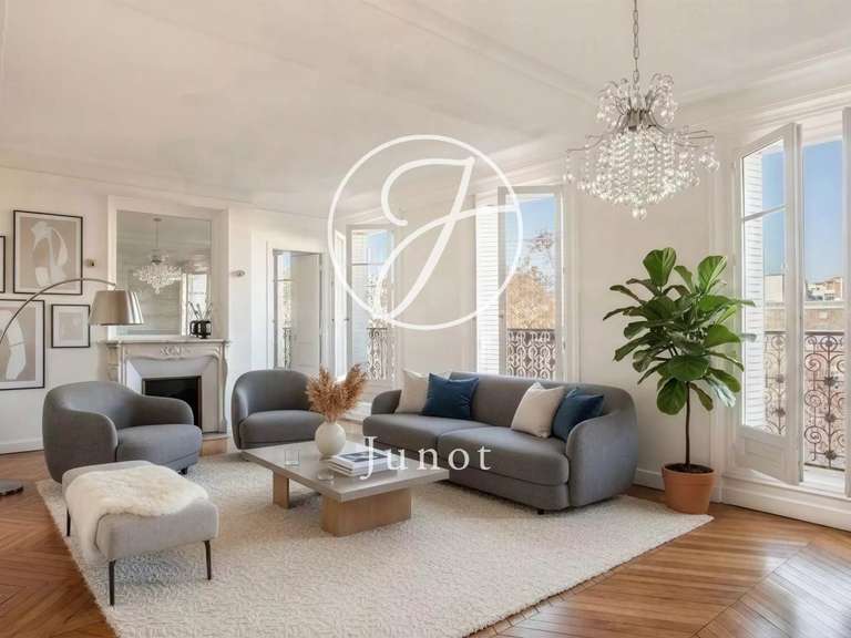 Appartement Paris 17e - 4 chambres - 139m²