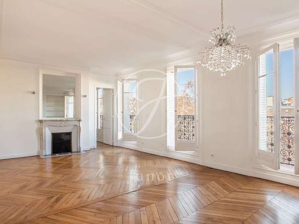 Apartment Paris 17e