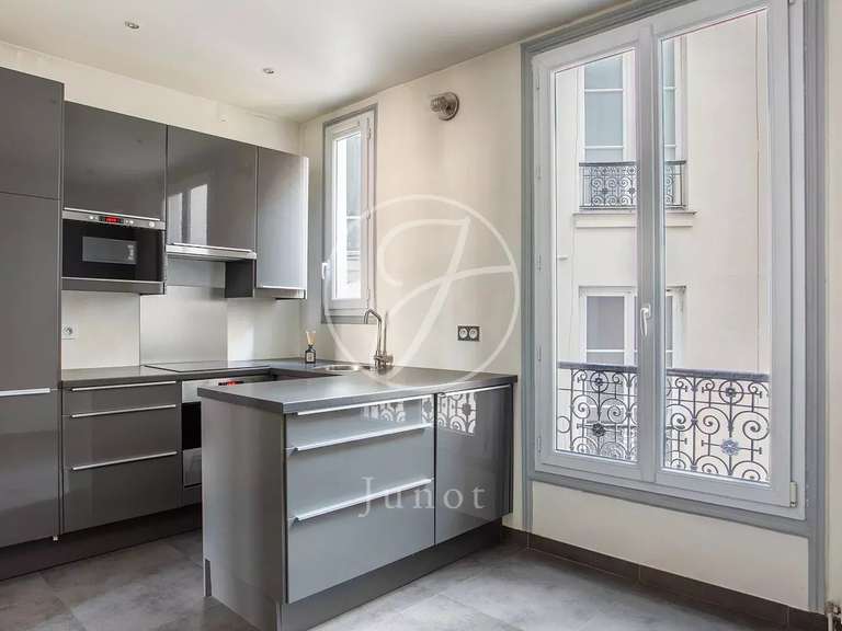 Appartement Paris 17e - 4 chambres - 139m²