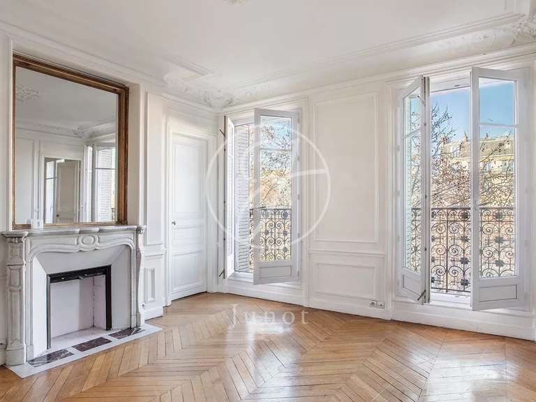Appartement Paris 17e - 4 chambres - 139m²