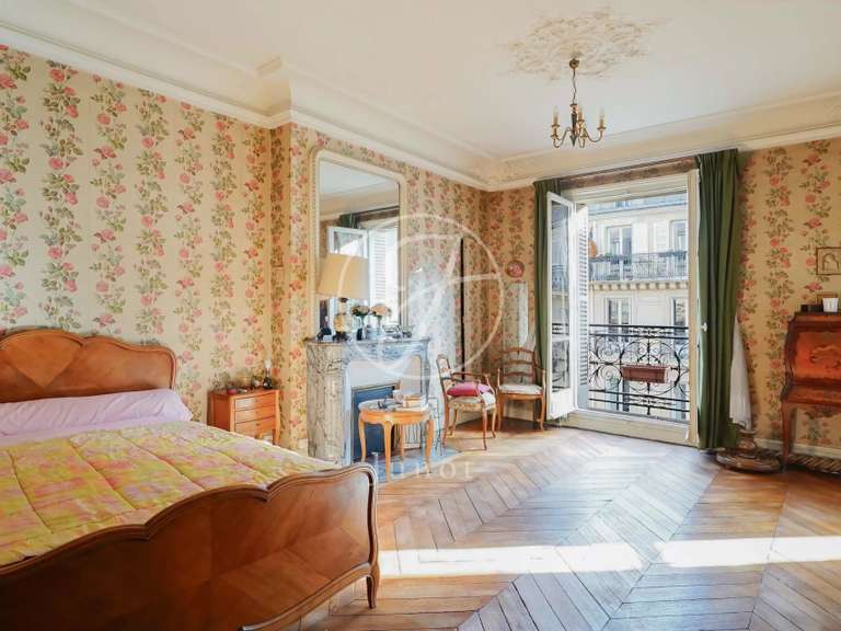 Appartement Paris 17e - 4 chambres - 176m²