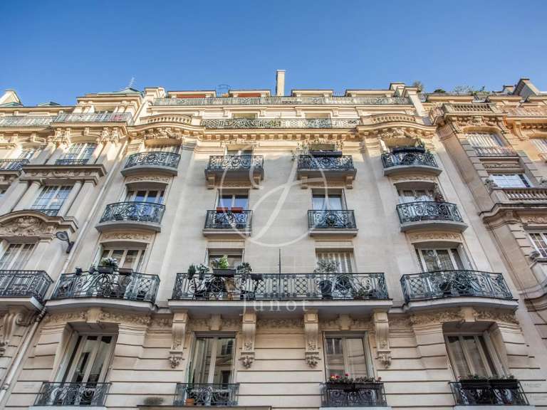 Appartement Paris 17e - 2 chambres - 96m²