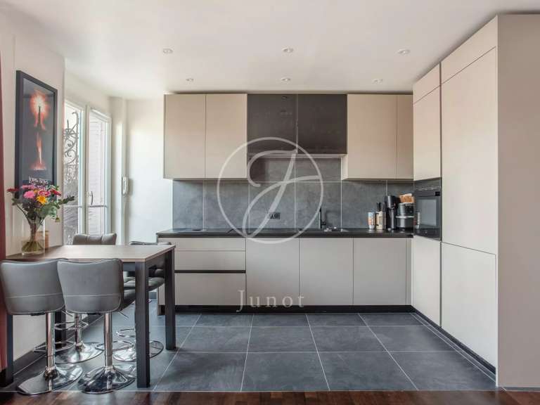 Appartement Paris 17e - 2 chambres - 98m²