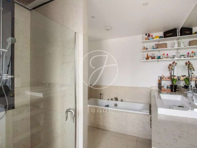 Appartement Paris 17e - 2 chambres - 98m²