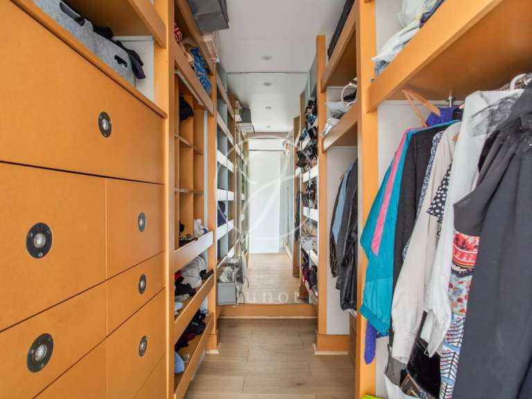 Appartement Paris 17e - 2 chambres - 98m²