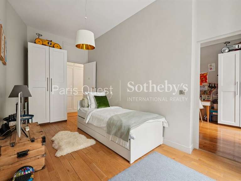 Appartement Paris 17e - 4 chambres - 238m²