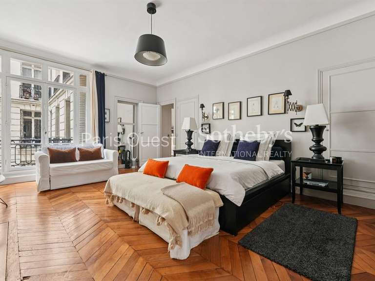 Appartement Paris 17e - 4 chambres - 238m²
