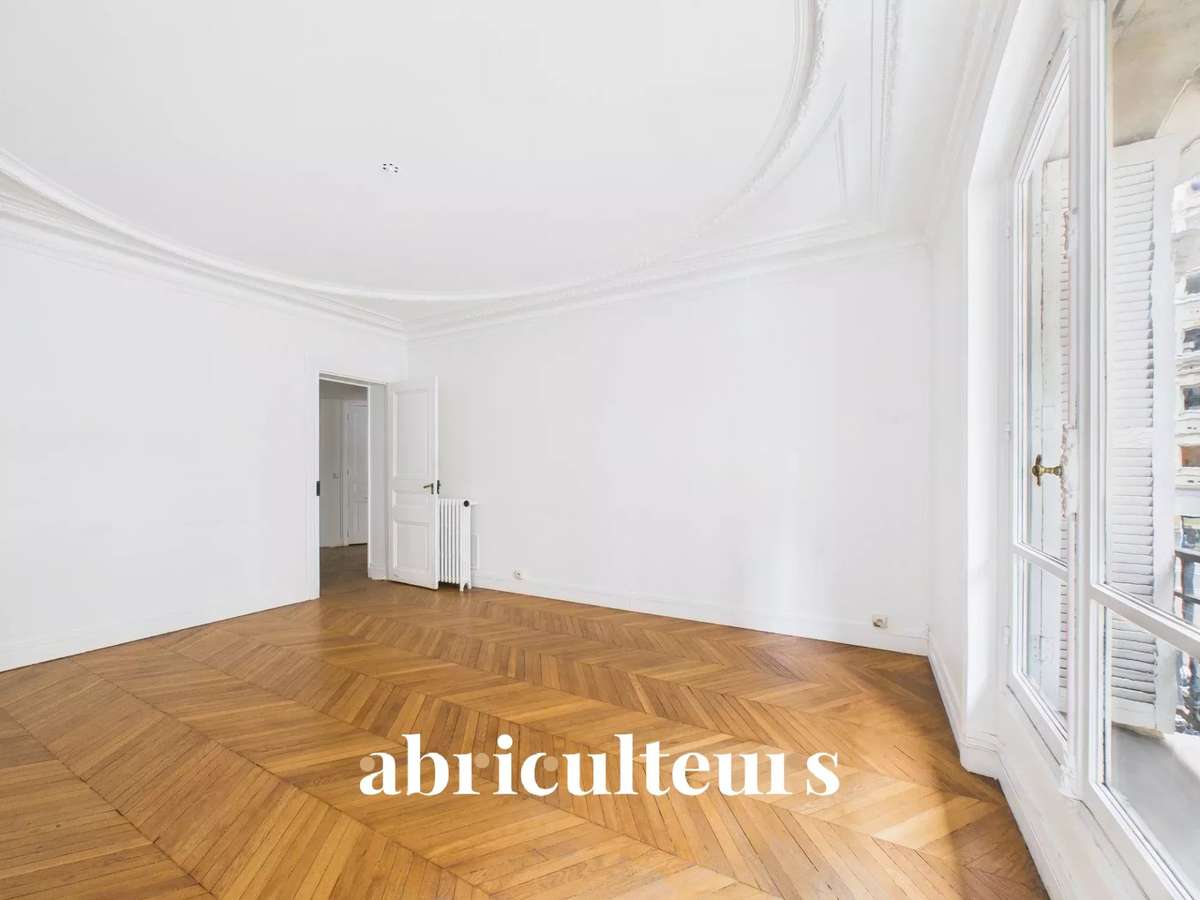Apartment Paris 17e