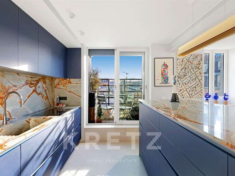 Appartement Paris 17e - 4 chambres - 255m²